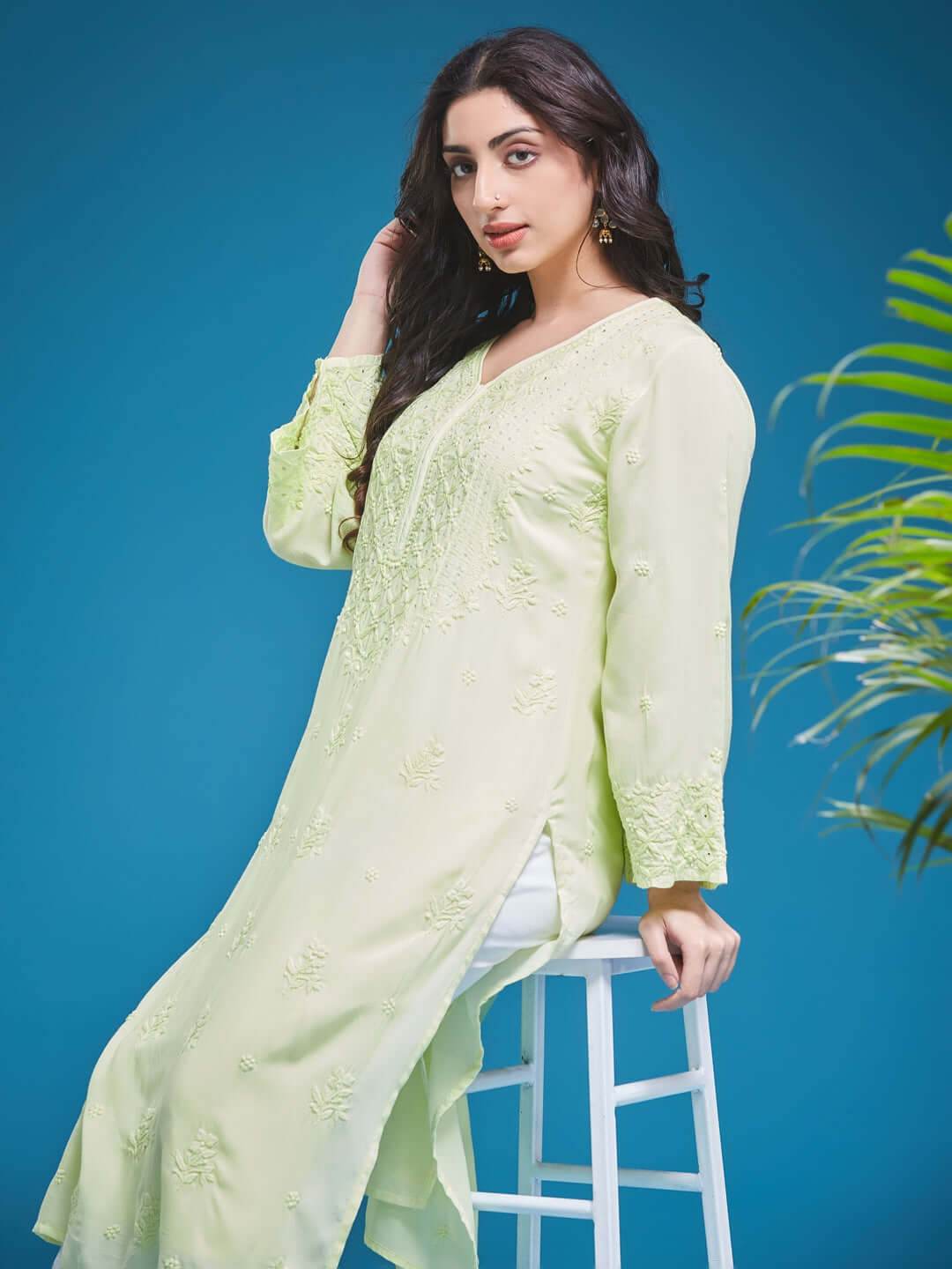 AAINA Chikankari Modal Kurta - KRI CHIKANKARI